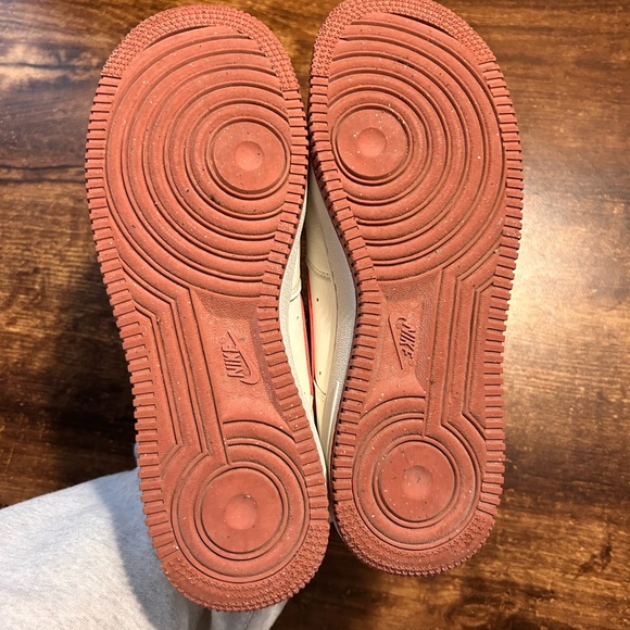 Nike Women's Off-White and Mauve Sneakers Like new - Picture 11 of 11